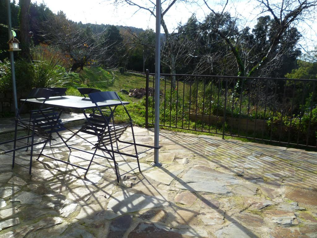 Bed And Breakfast La Maison De Nathalie Les Mayons Екстериор снимка